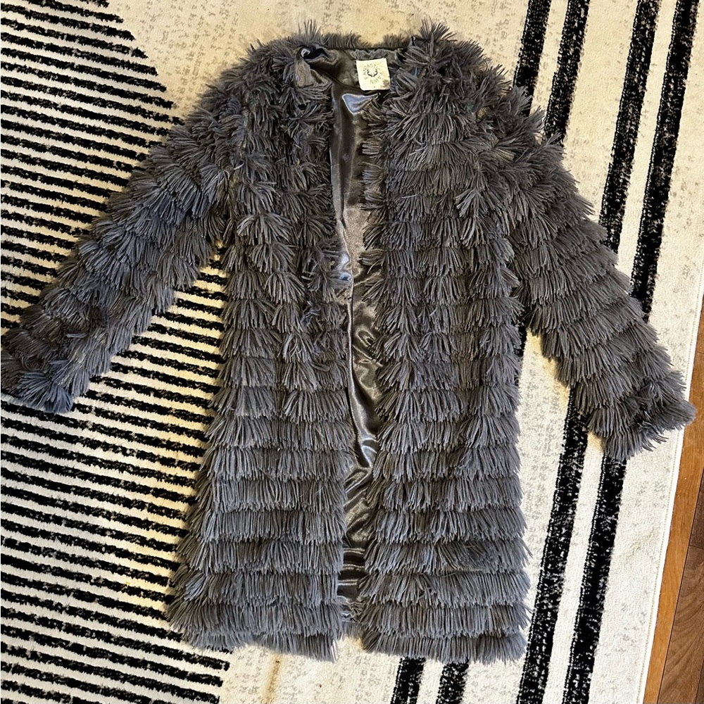 Fantastic Fawn Gray Shaggy Faux Fur Coat | Small